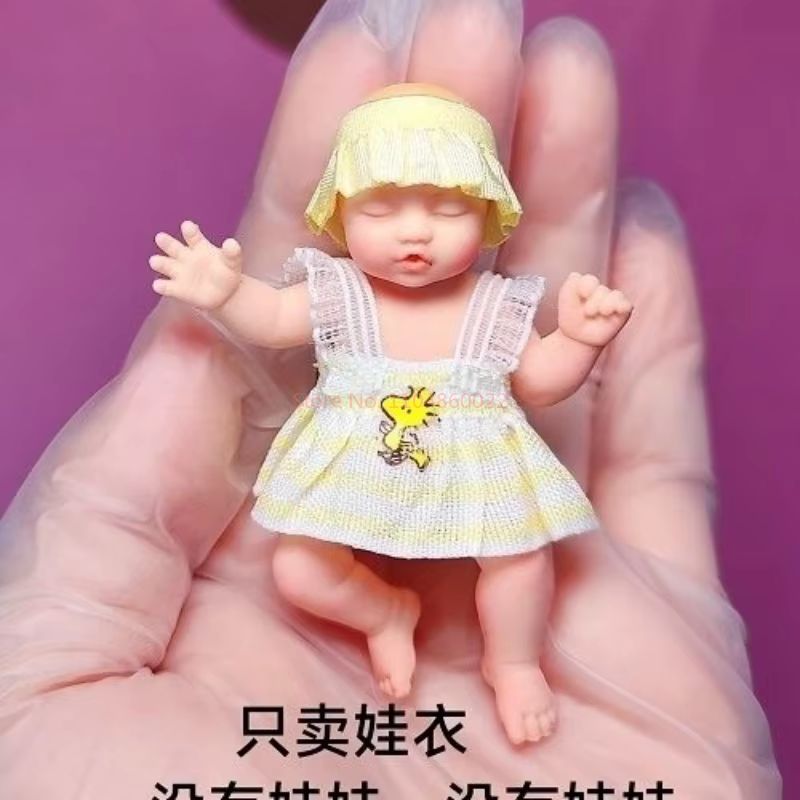 Vêtements de poupée Only Doll  - Baby Clothing avis et prix